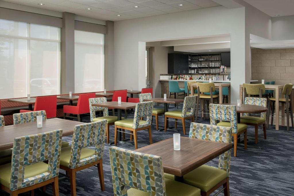 Hilton Garden Inn Knoxville West/Cedar Bluff - View 3