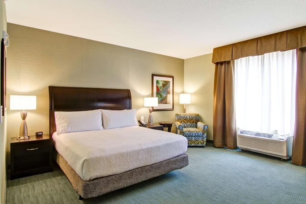 Hilton Garden Inn Woodbridge - View 2