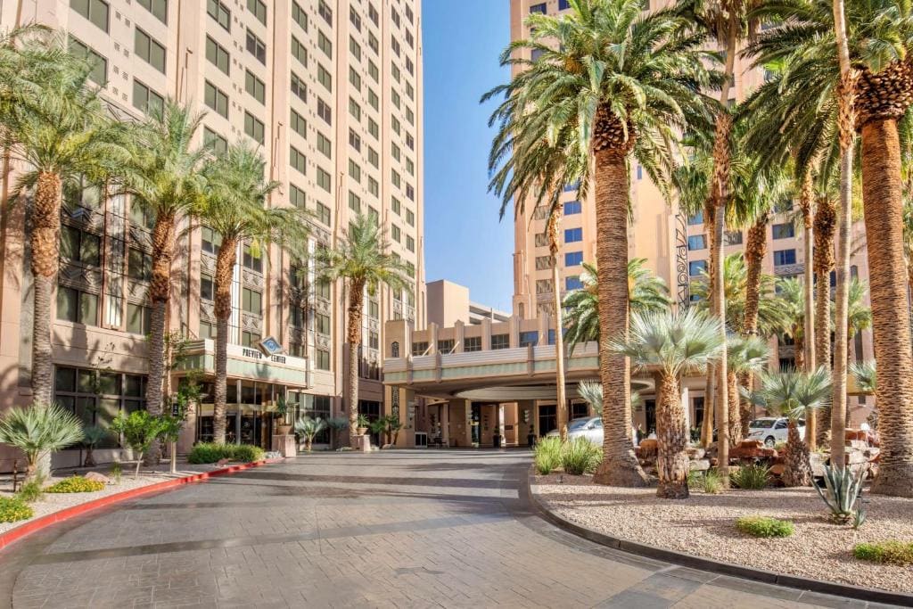 Hilton Grand Vacations Club on the Las Vegas Strip - Main view