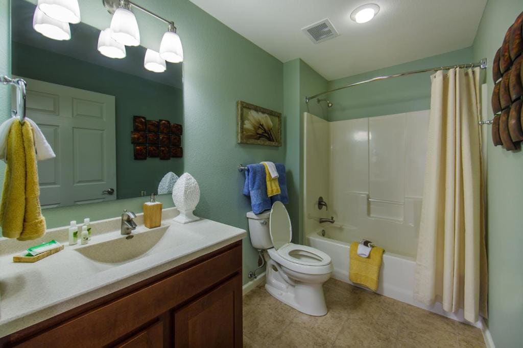 Holiday Inn Club Vacations Holiday Hills Resort at Branson - View 4