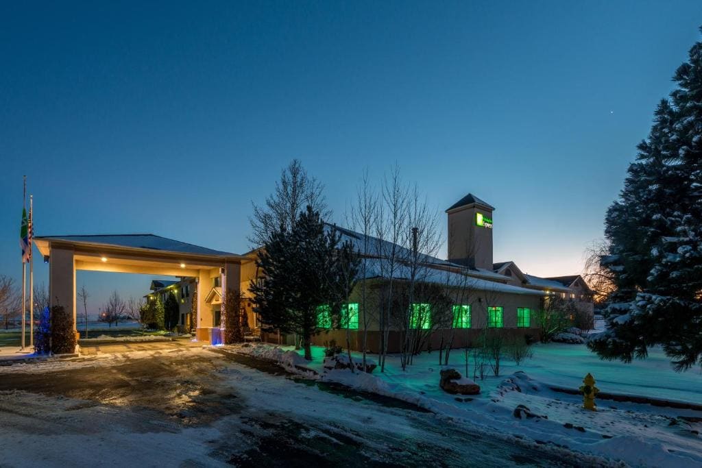 Holiday Inn Express Hotel & Suites Raton by IHG - Main view