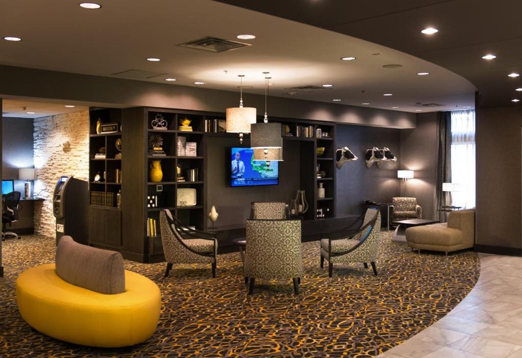Holiday Inn Express and Suites Madison Central by IHG - View 5