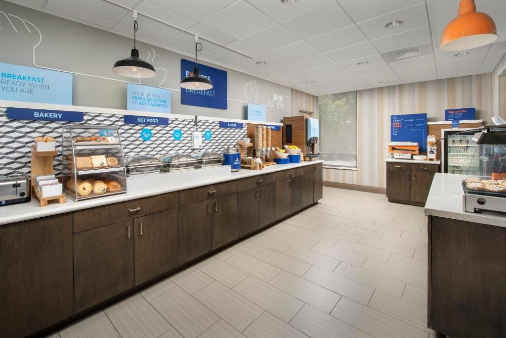Holiday Inn Express Boston North-Woburn by IHG - View 5