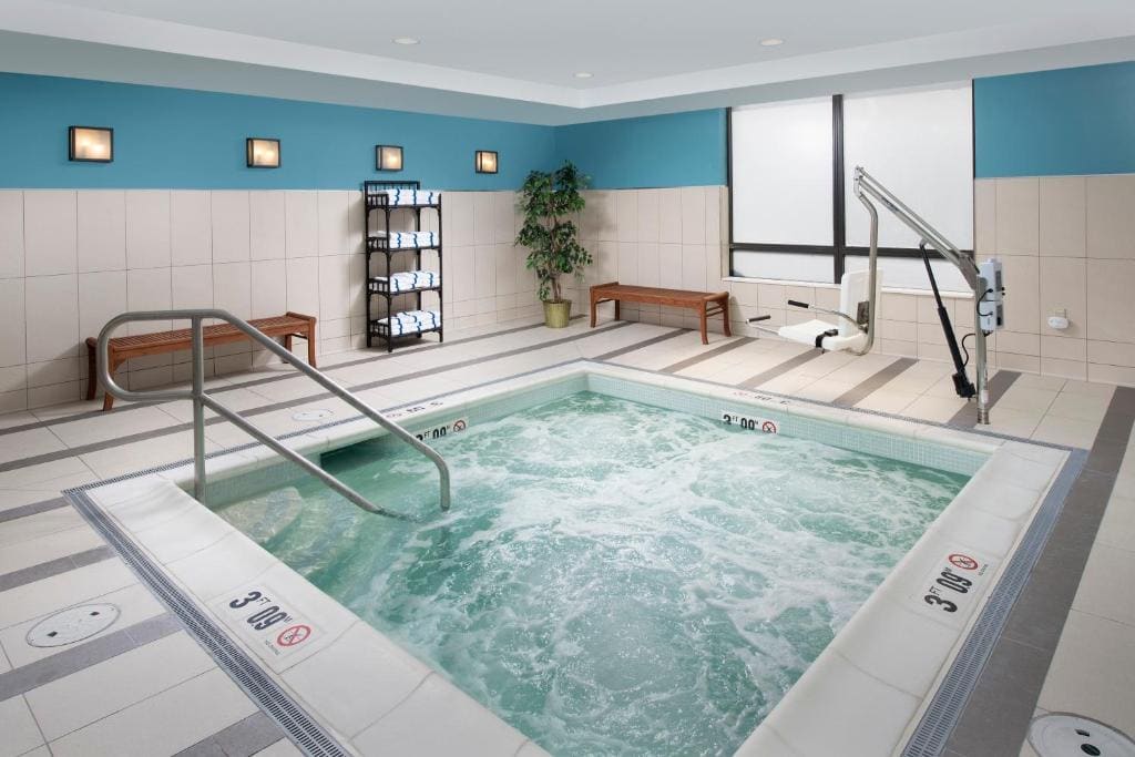 Holiday Inn Express Boston North-Woburn by IHG - View 6