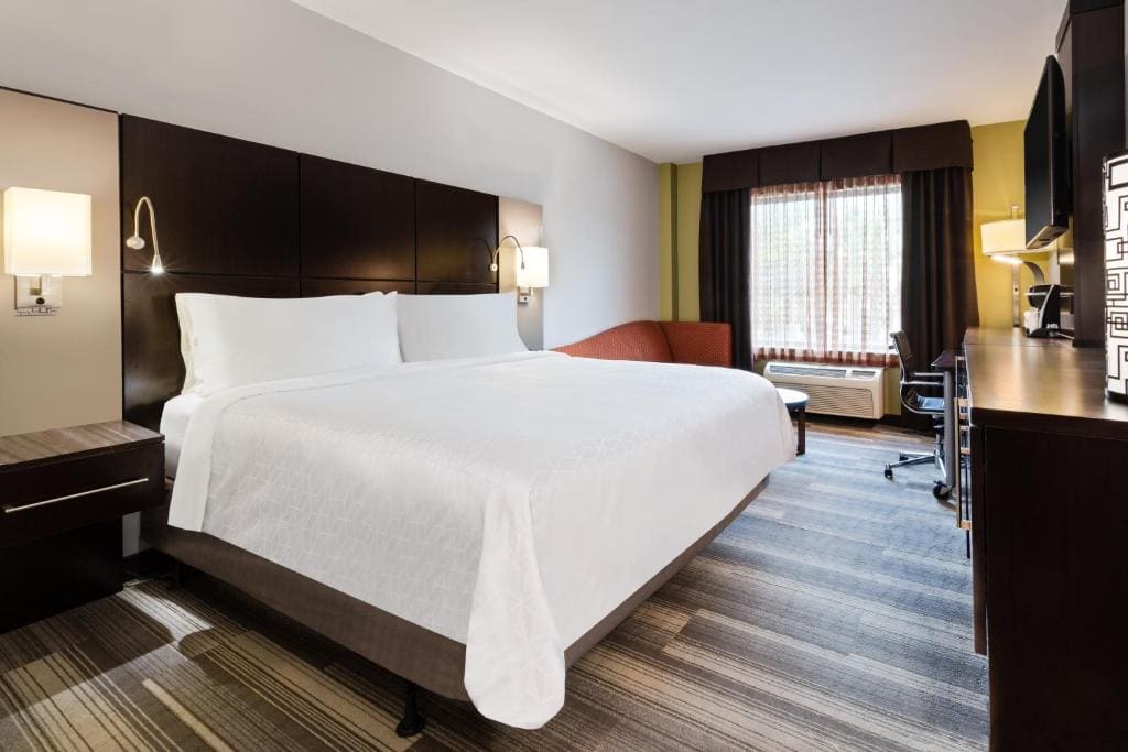 Holiday Inn Express Ft Lauderdale Cruise-Airport by IHG - View 7