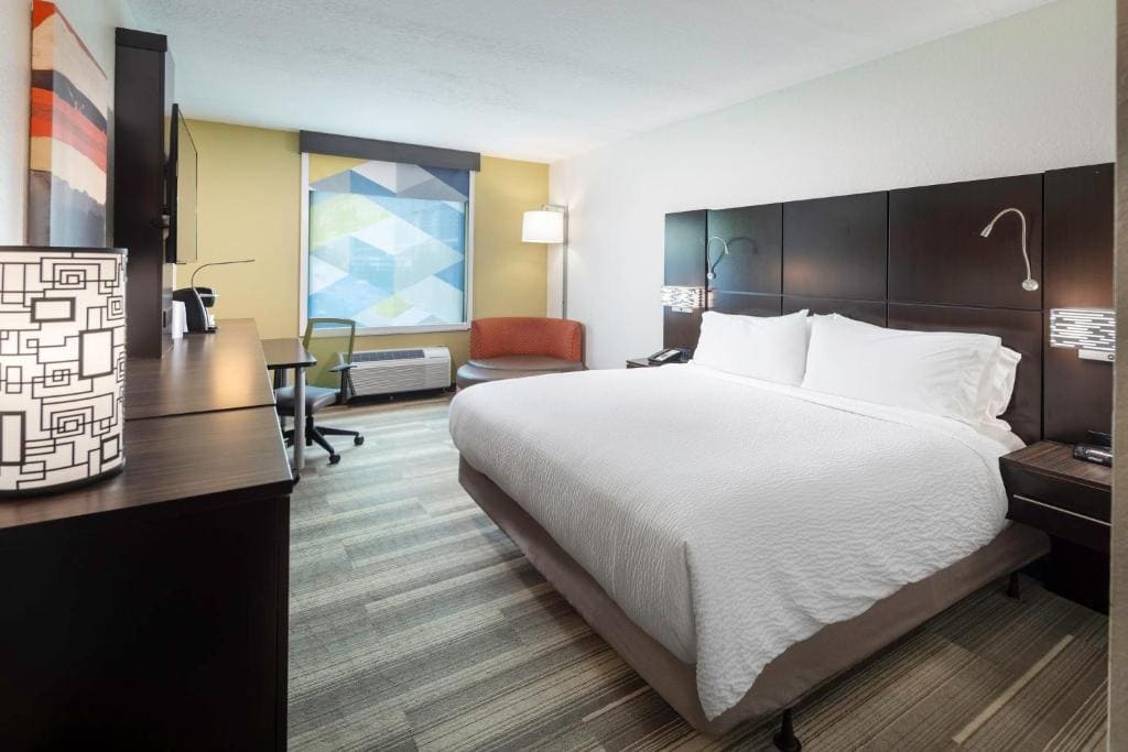 Holiday Inn Express Ft Lauderdale Cruise-Airport by IHG - View 2