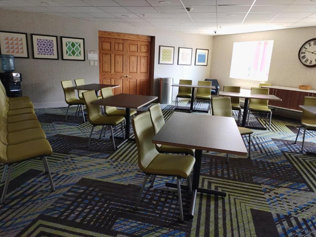 Holiday Inn Express Murrysville - Delmont by IHG - View 4