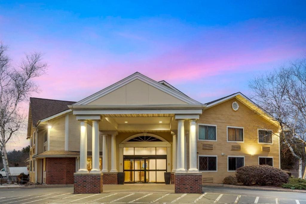 Best Western The Inn at Sharon - Foxboro - Main view