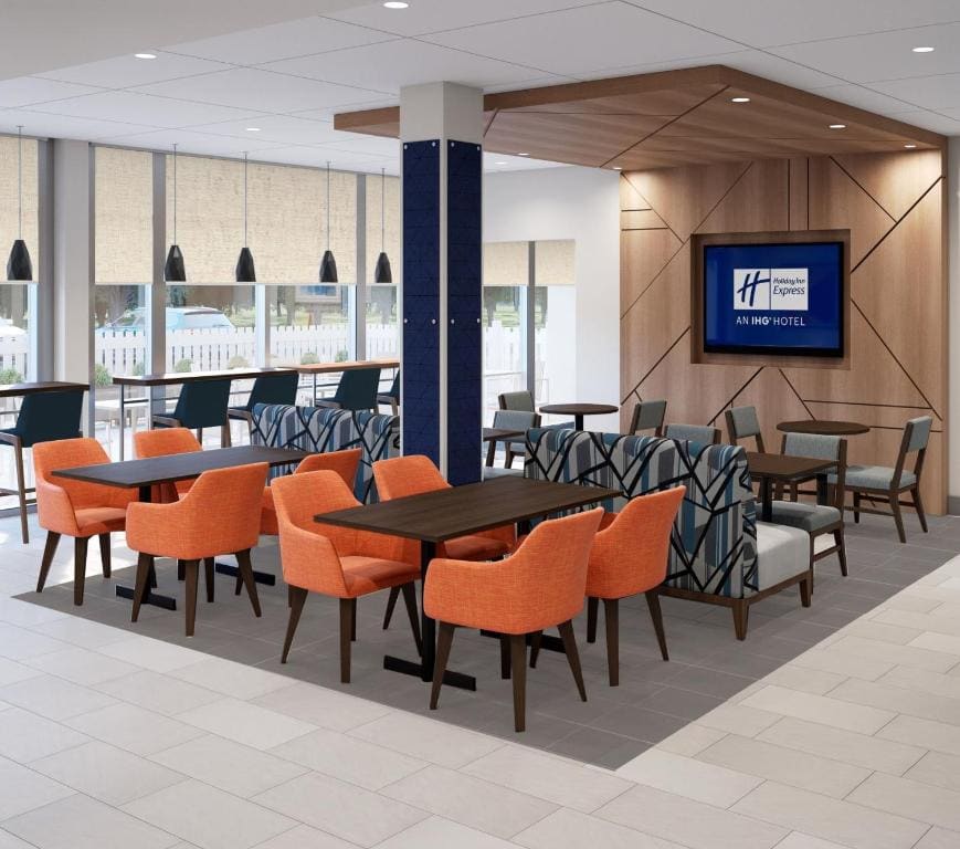 Holiday Inn Express & Suites - Austin - Manor by IHG - View 4