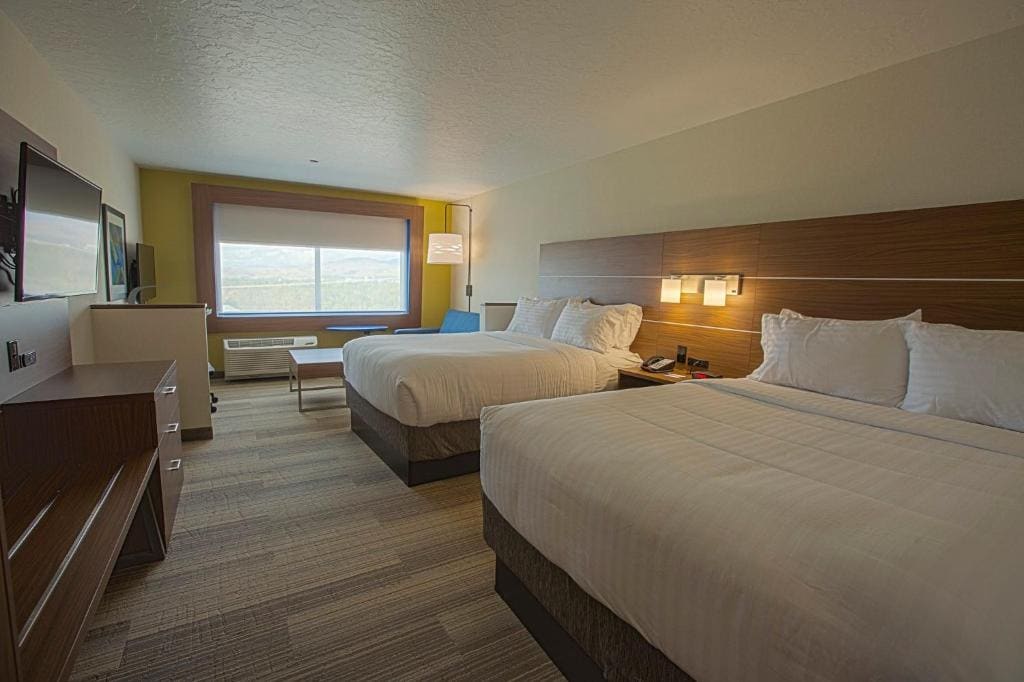 Holiday Inn Express & Suites Boise Airport by IHG - View 5