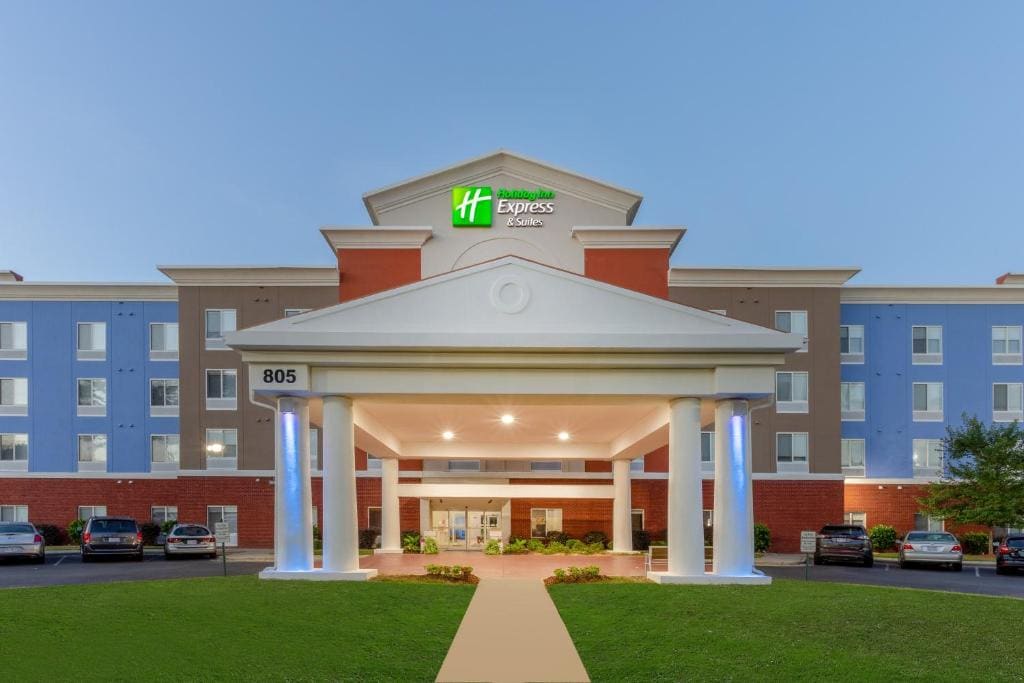 Holiday Inn Express Arrowood by IHG - Main view