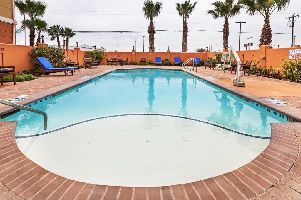 Holiday Inn Express & Suites Corpus Christi NW by IHG - View 3