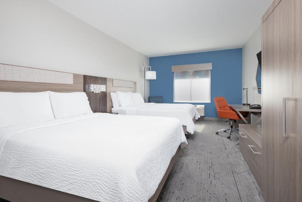 Holiday Inn Express Hotel & Suites Dallas West by IHG - View 2