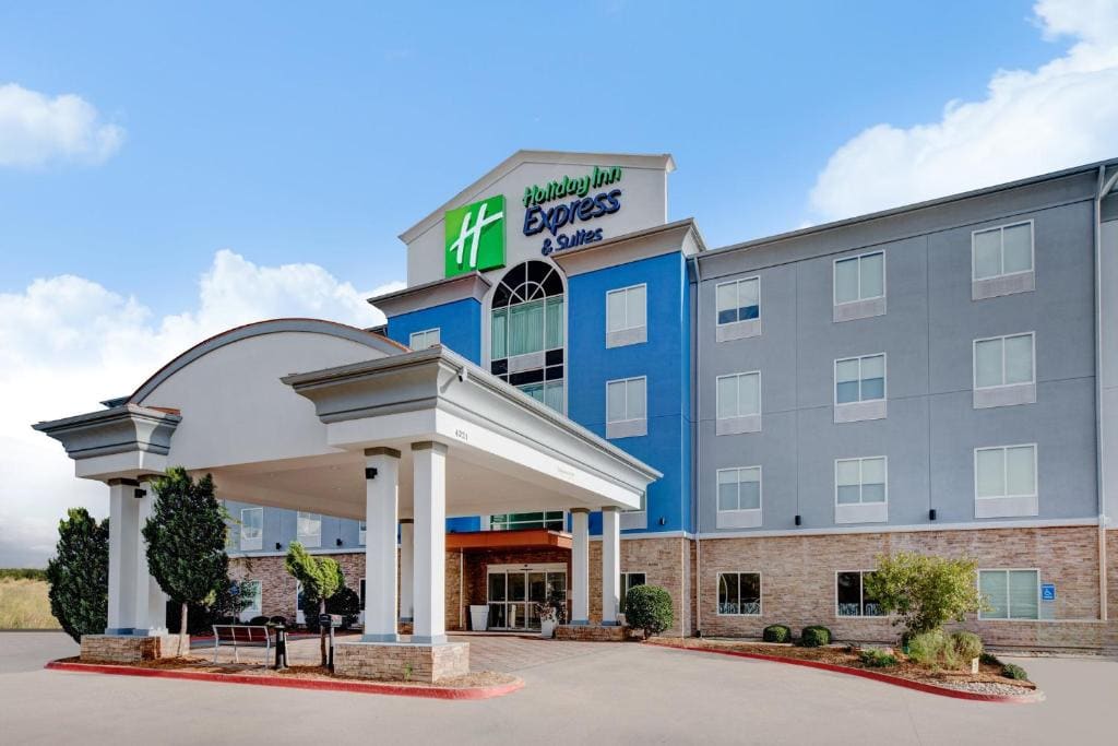 Holiday Inn Express Hotel & Suites Dallas West by IHG - Main view