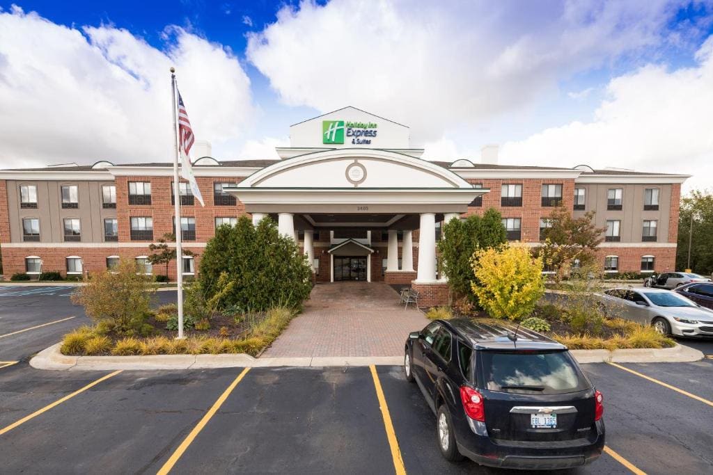 Holiday Inn Express Hotel & Suites Grand Blanc by IHG - Main view