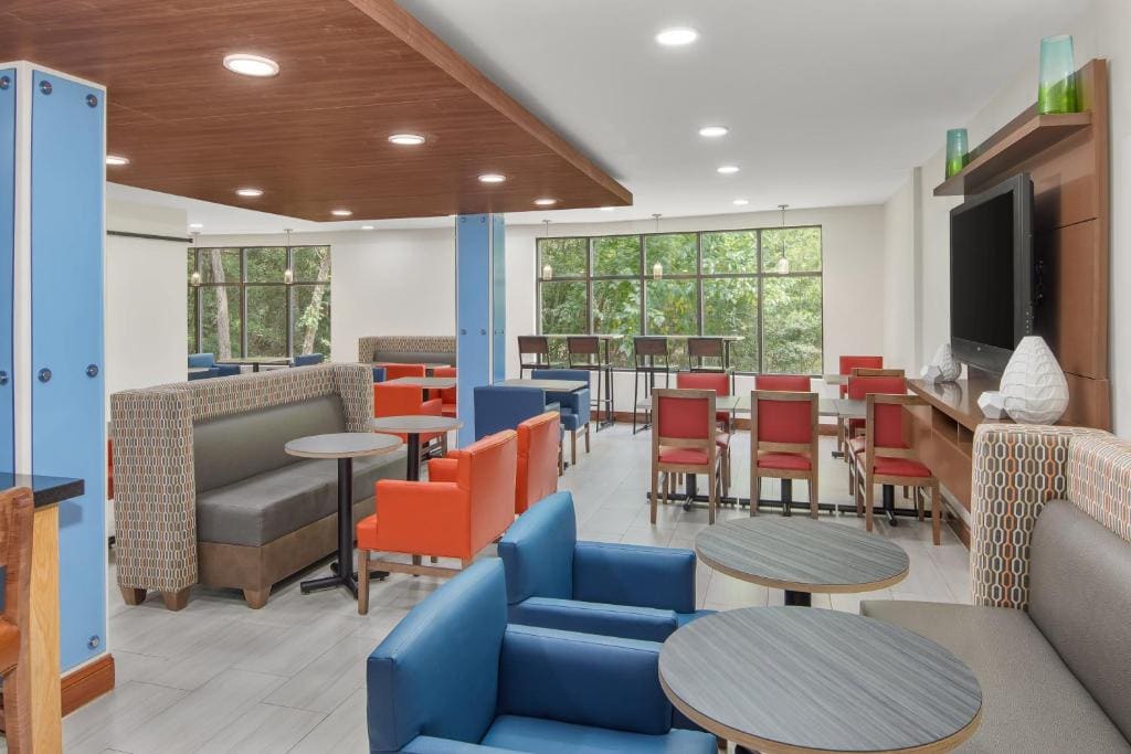 Holiday Inn Express Hardeeville-Hilton Head by IHG - View 4