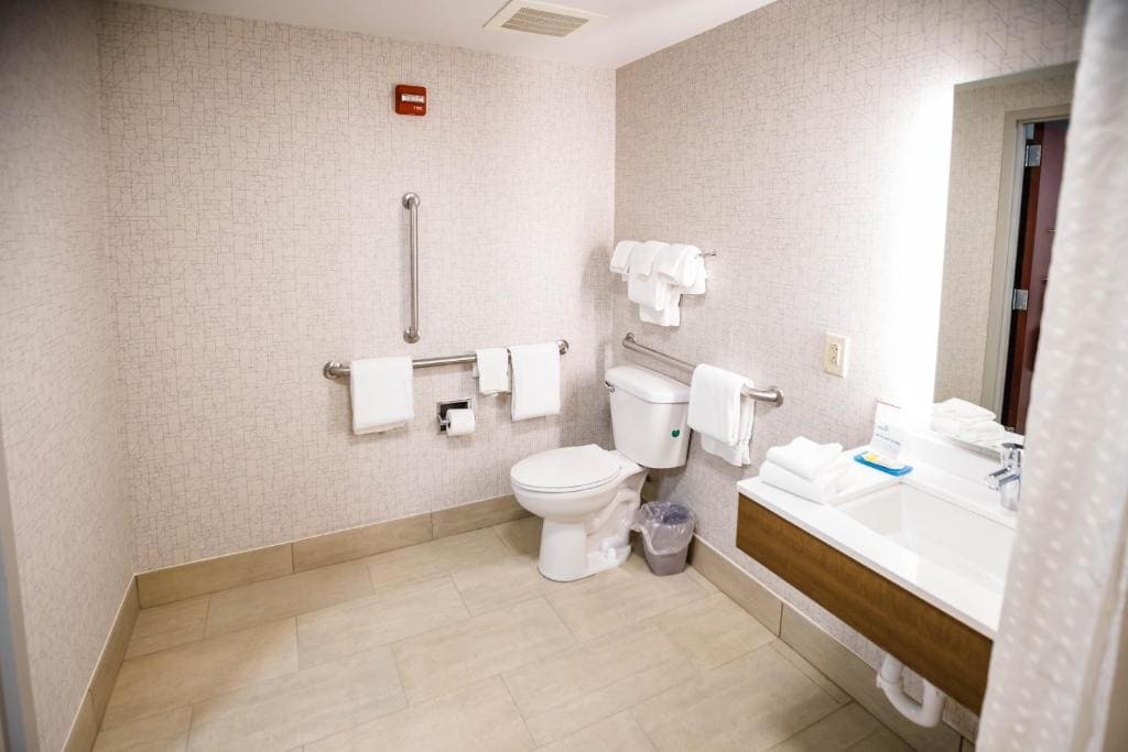 Holiday Inn Express & Suites Knoxville-Farragut by IHG - View 3