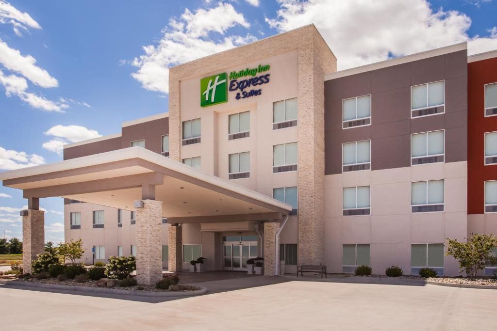 Holiday Inn Express & Suites Litchfield by IHG - Main view