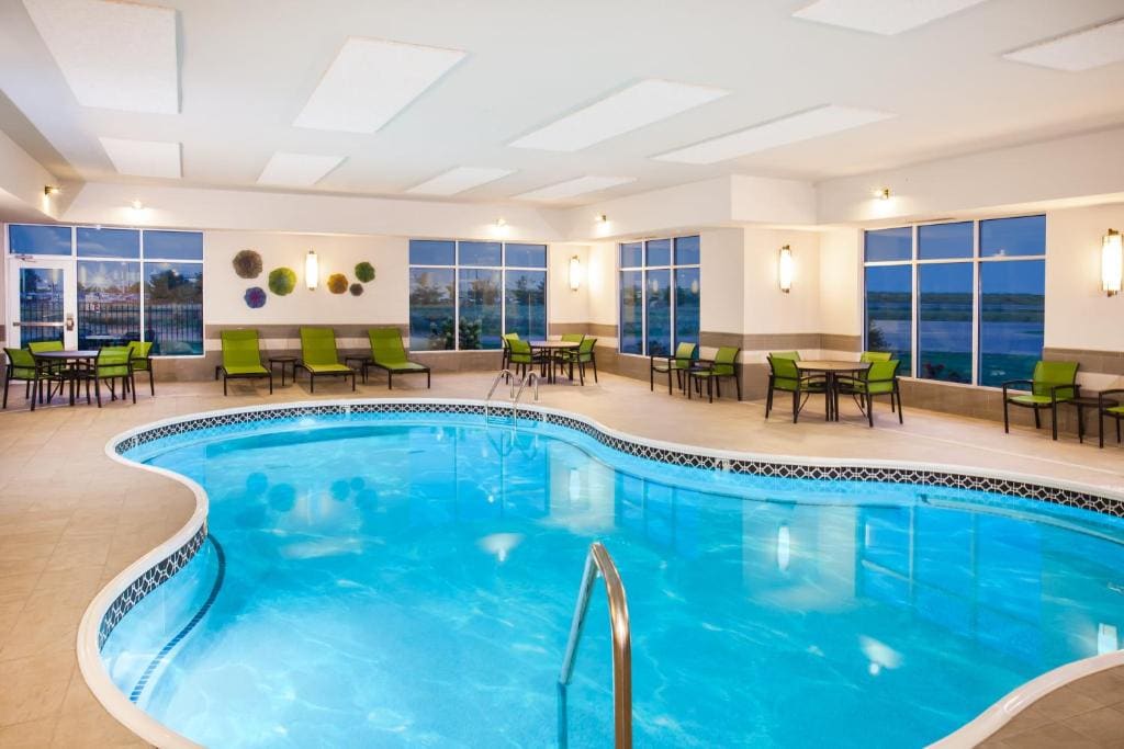 Holiday Inn Express & Suites Litchfield by IHG - View 3