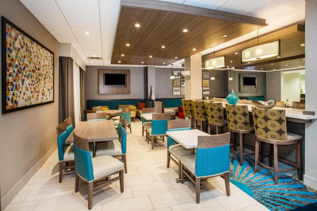 Holiday Inn Express & Suites Litchfield by IHG - View 4