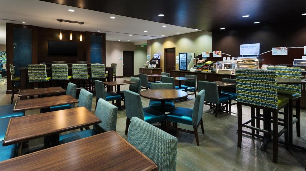 Holiday Inn Express & Suites Midland South I-20 by IHG - View 4