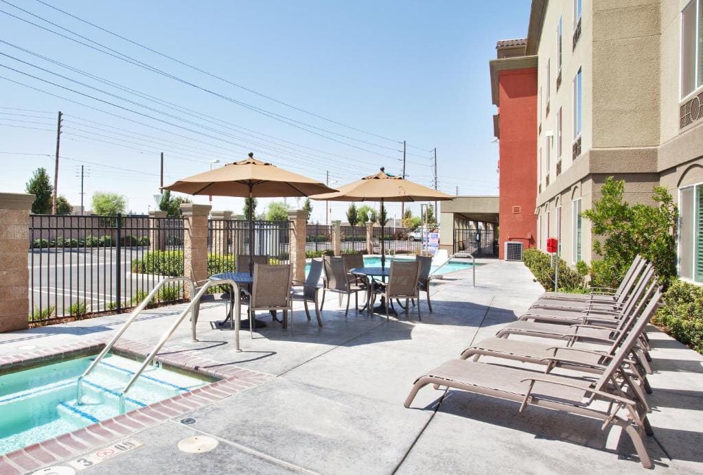 Holiday Inn Express Hotel & Suites Modesto-Salida by IHG - View 5