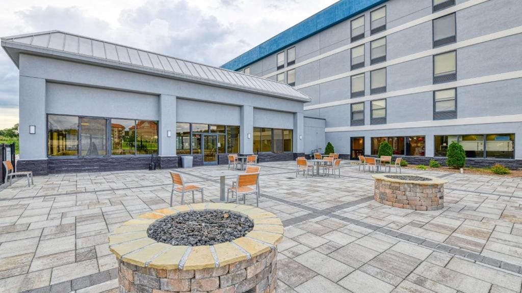 Holiday Inn Express Hotel & Suites Pigeon Forge by IHG - View 6
