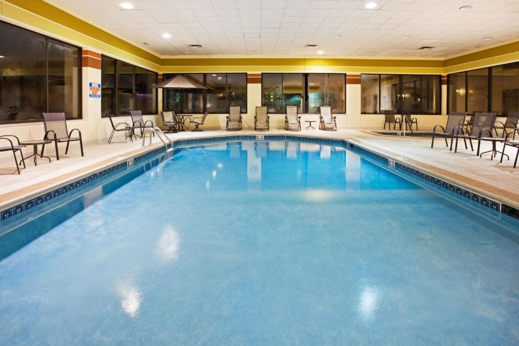 Holiday Inn Express Hotel & Suites Pigeon Forge by IHG - View 4