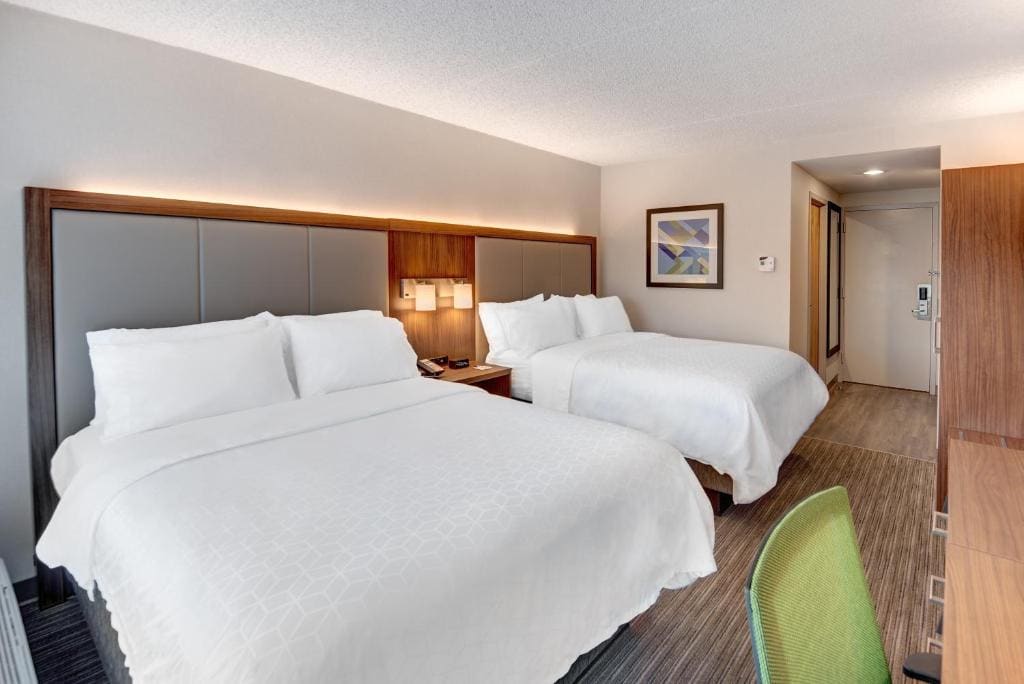 Holiday Inn Express West Long Branch Eatontown - View 7