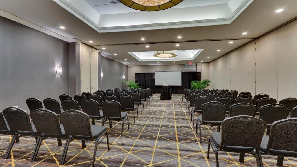 Holiday Inn Staunton Conference Center by IHG - View 5