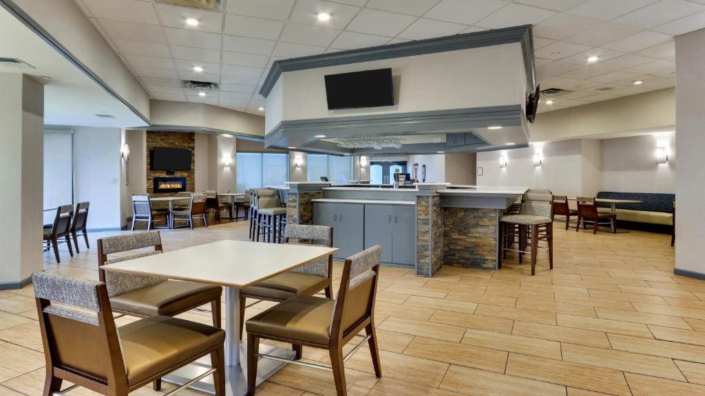 Holiday Inn Staunton Conference Center by IHG - View 4