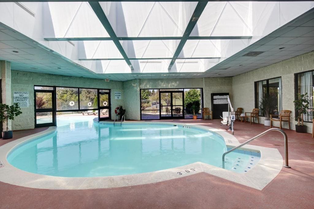 Holiday Inn Staunton Conference Center by IHG - View 3