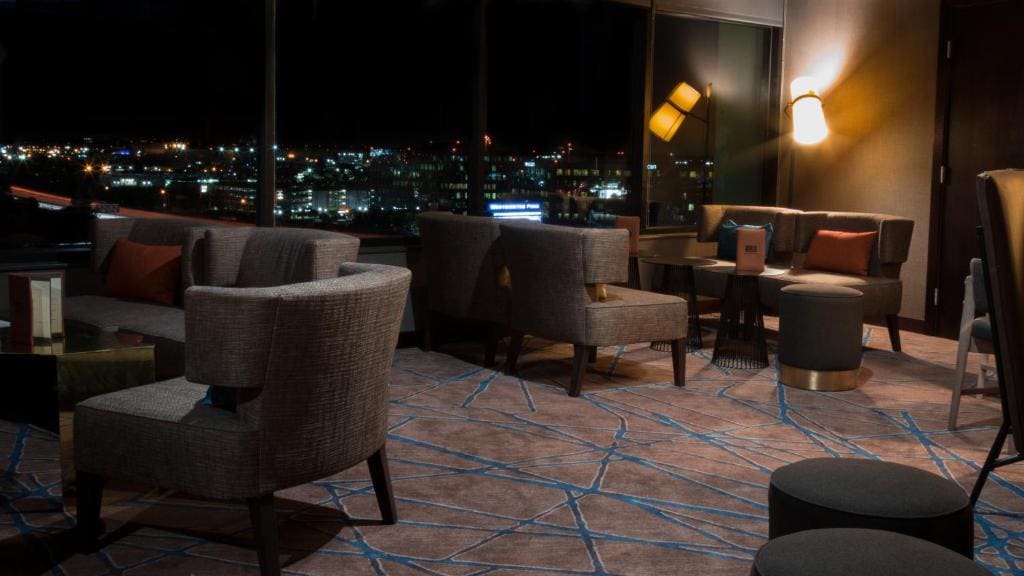 Holiday Inn Long Beach - Airport by IHG - View 6