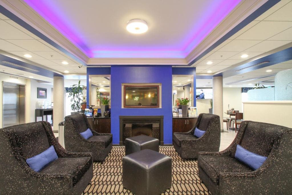 Holiday Inn Oceanside Marina Camp Pendleton by IHG - View 3
