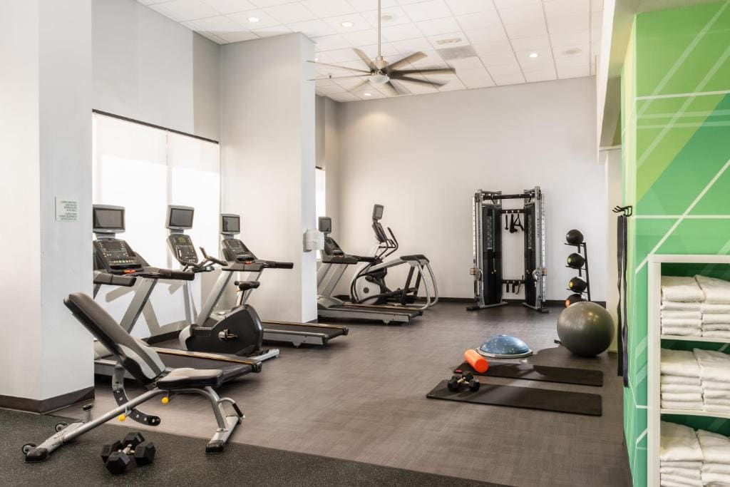 Holiday Inn Phoenix-Mesa Chandler by IHG - View 4