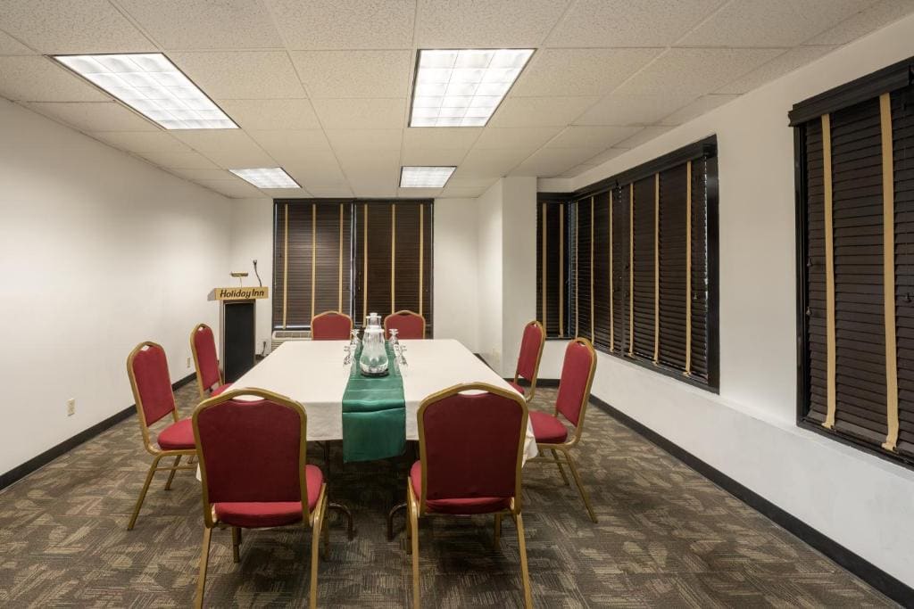 Holiday Inn Phoenix-Mesa Chandler by IHG - View 6