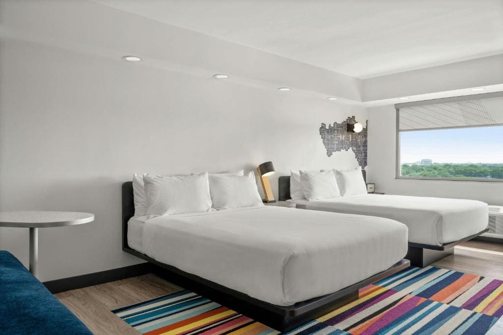 Aloft Chicago Schaumburg - View 2