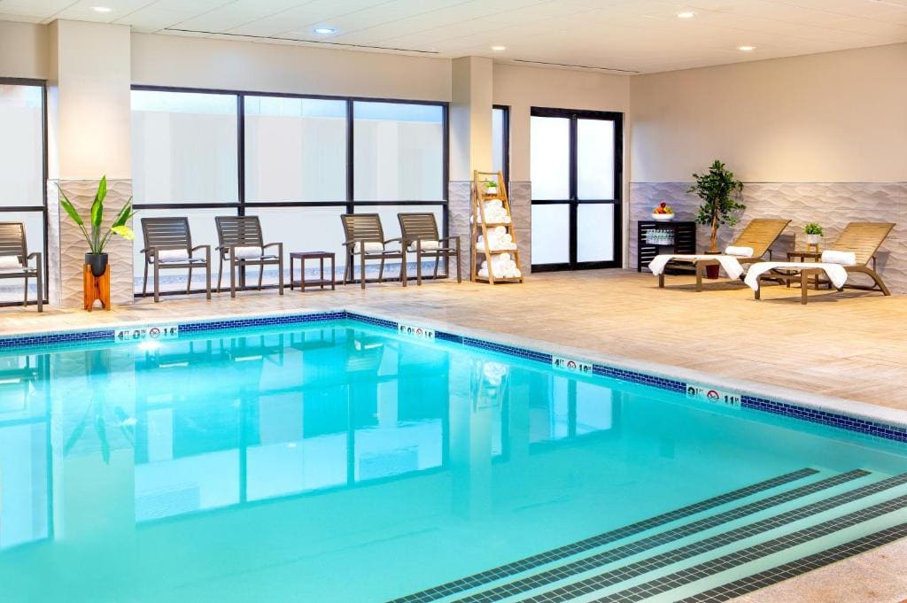 Crowne Plaza Boston - Woburn by IHG - View 5