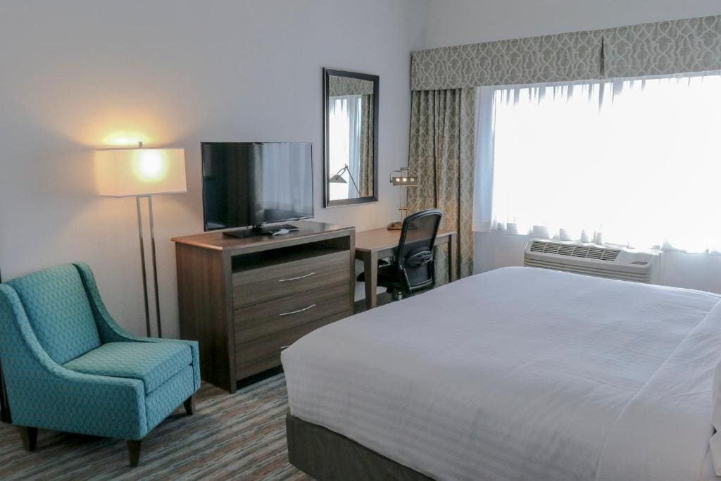 Holiday Inn & Suites Denver Tech Center-Centennial by IHG - View 2