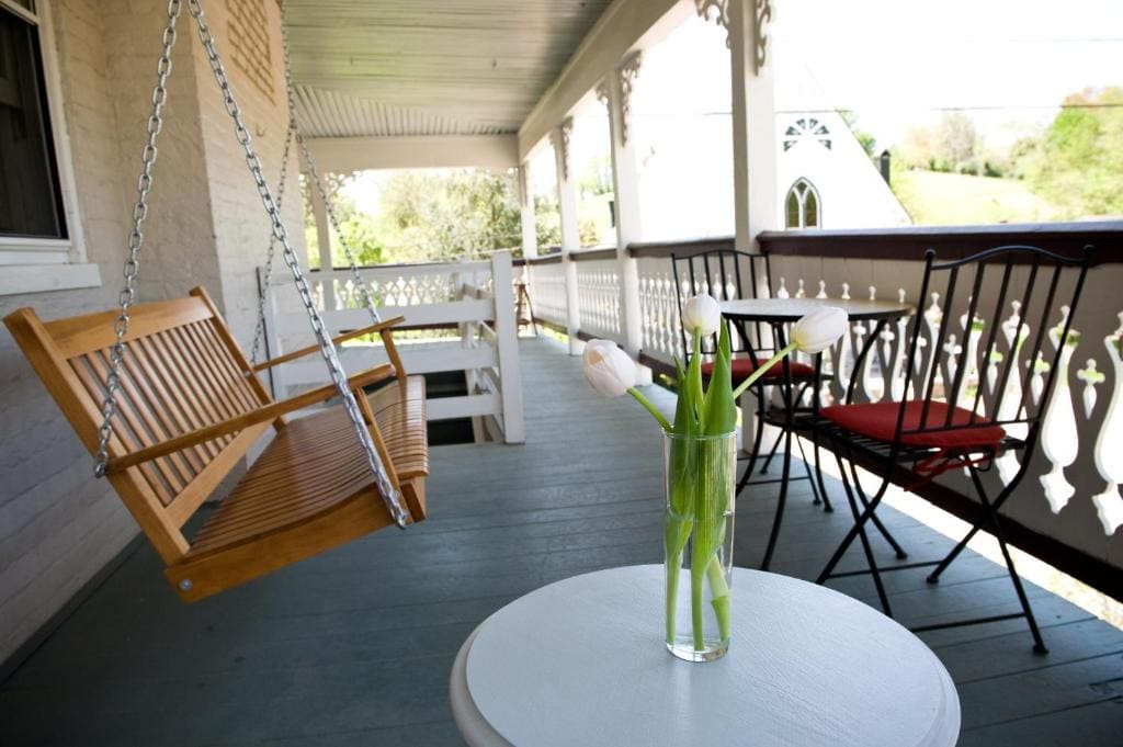Hopkins Ordinary Bed, Breakfast and Ale Works - View 2