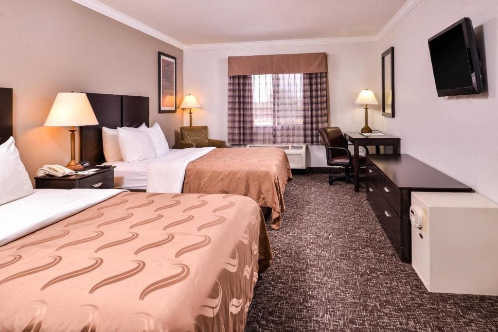 Quality Inn & Suites Beaumont - View 2