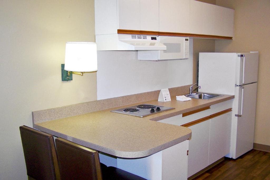Studio 6 Extended Stay Milwaukee Brookfield WI - View 4