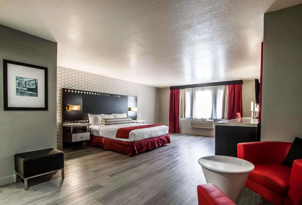 Tilt Hotel Universal-Hollywood, an AGA Collection Hotel - View 7