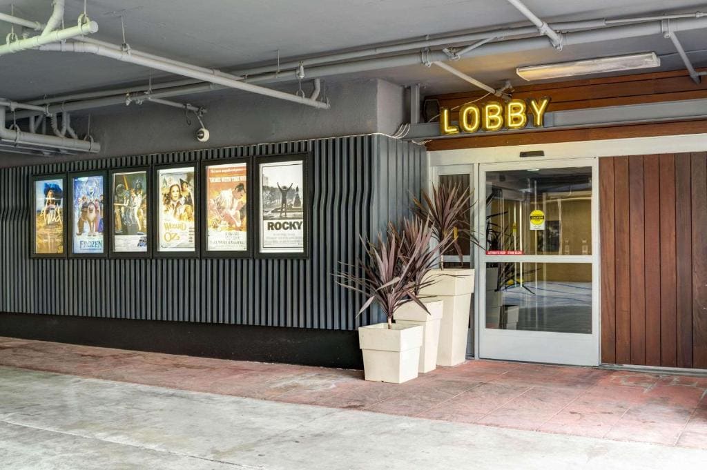 Tilt Hotel Universal-Hollywood, an AGA Collection Hotel - View 6