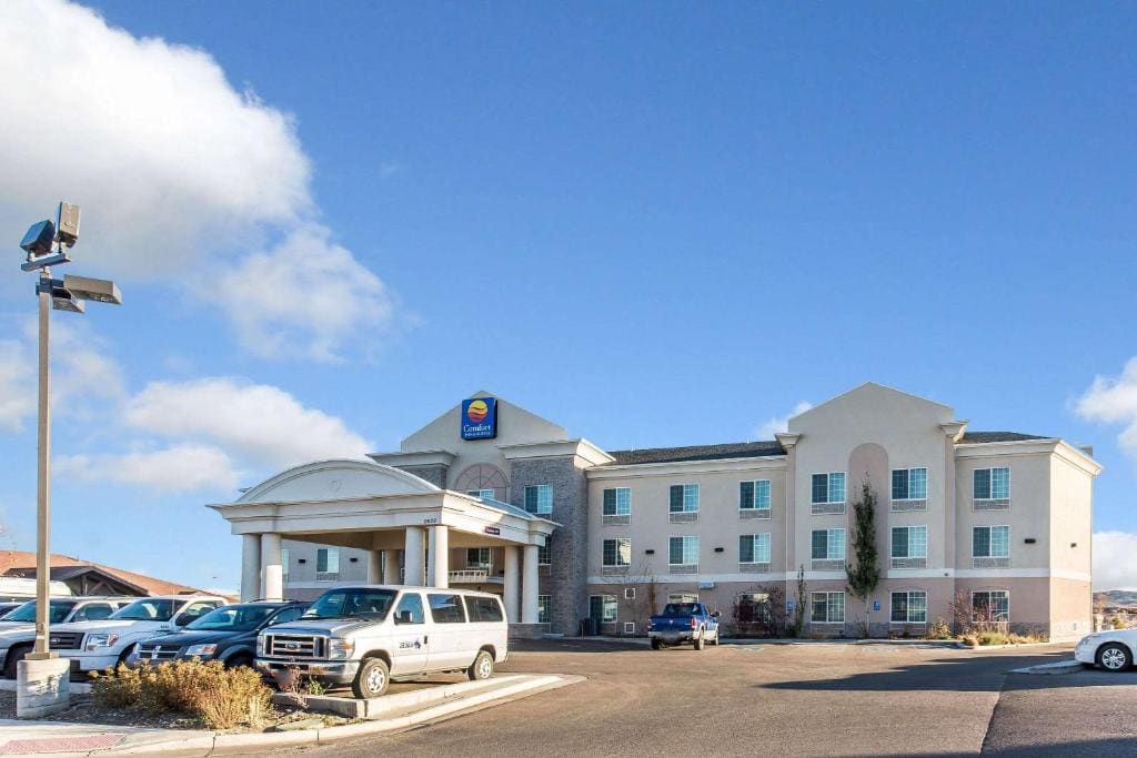 Comfort Inn & Suites Rock Springs-Green River - View 5