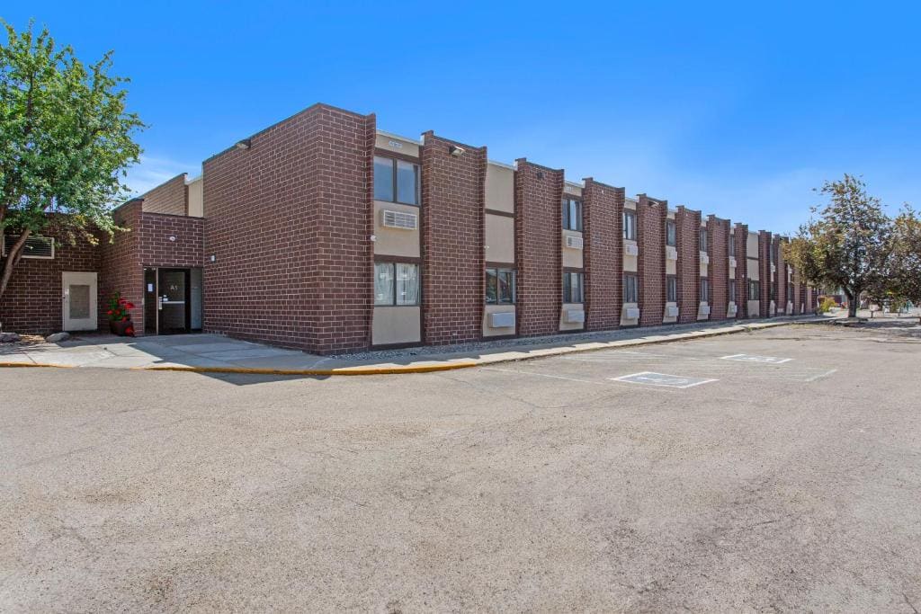 Studio 6 Suites Butte MT I-90 I-15 - Main view