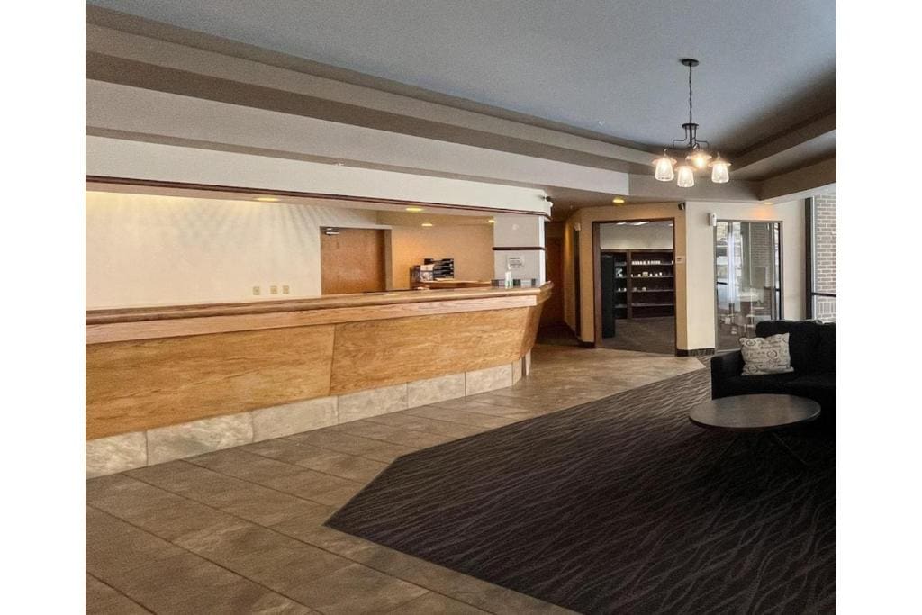 Studio 6 Suites Butte MT I-90 I-15 - View 3