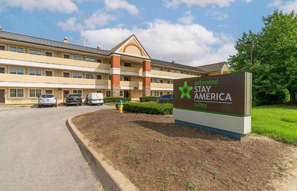 Extended Stay America Suites - Louisville - Dutchman - Main view