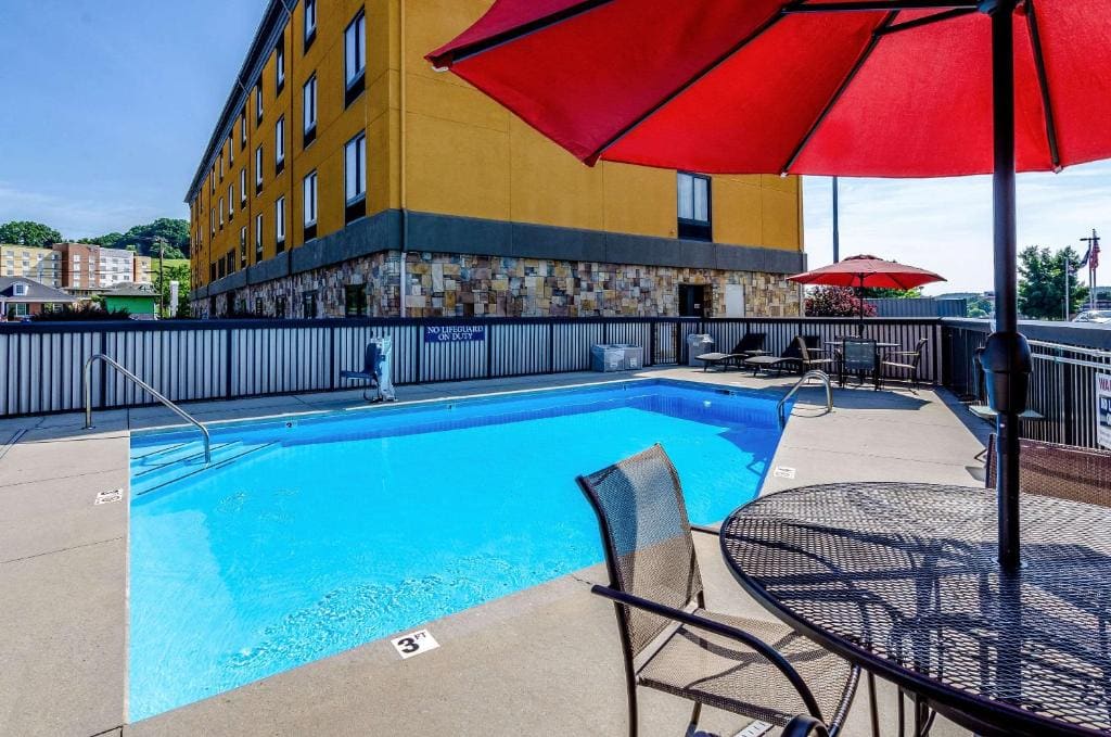 Quality Inn & Suites Abingdon - View 4