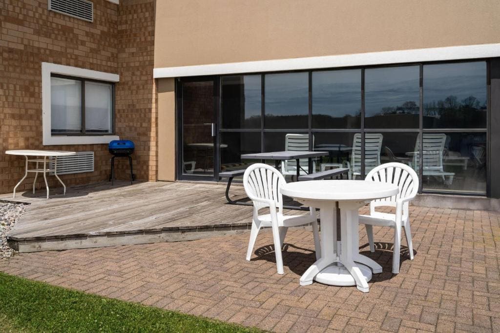 AmericInn by Wyndham Marshfield - View 4